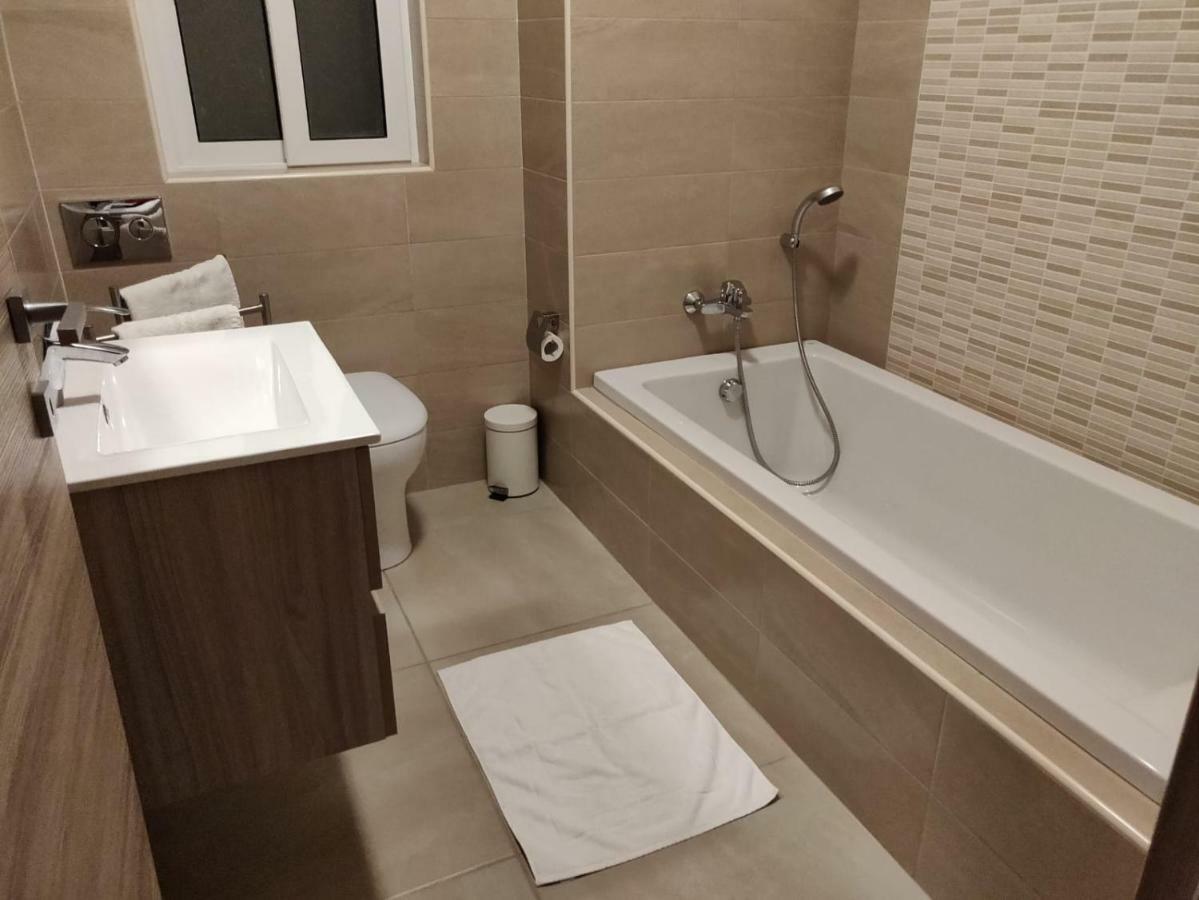 189 Chezli Court Apartment Birżebbuġa Екстериор снимка